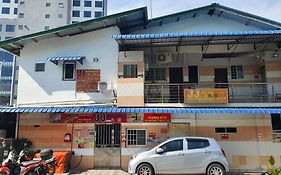 Oyo 90972 Jj Homestay