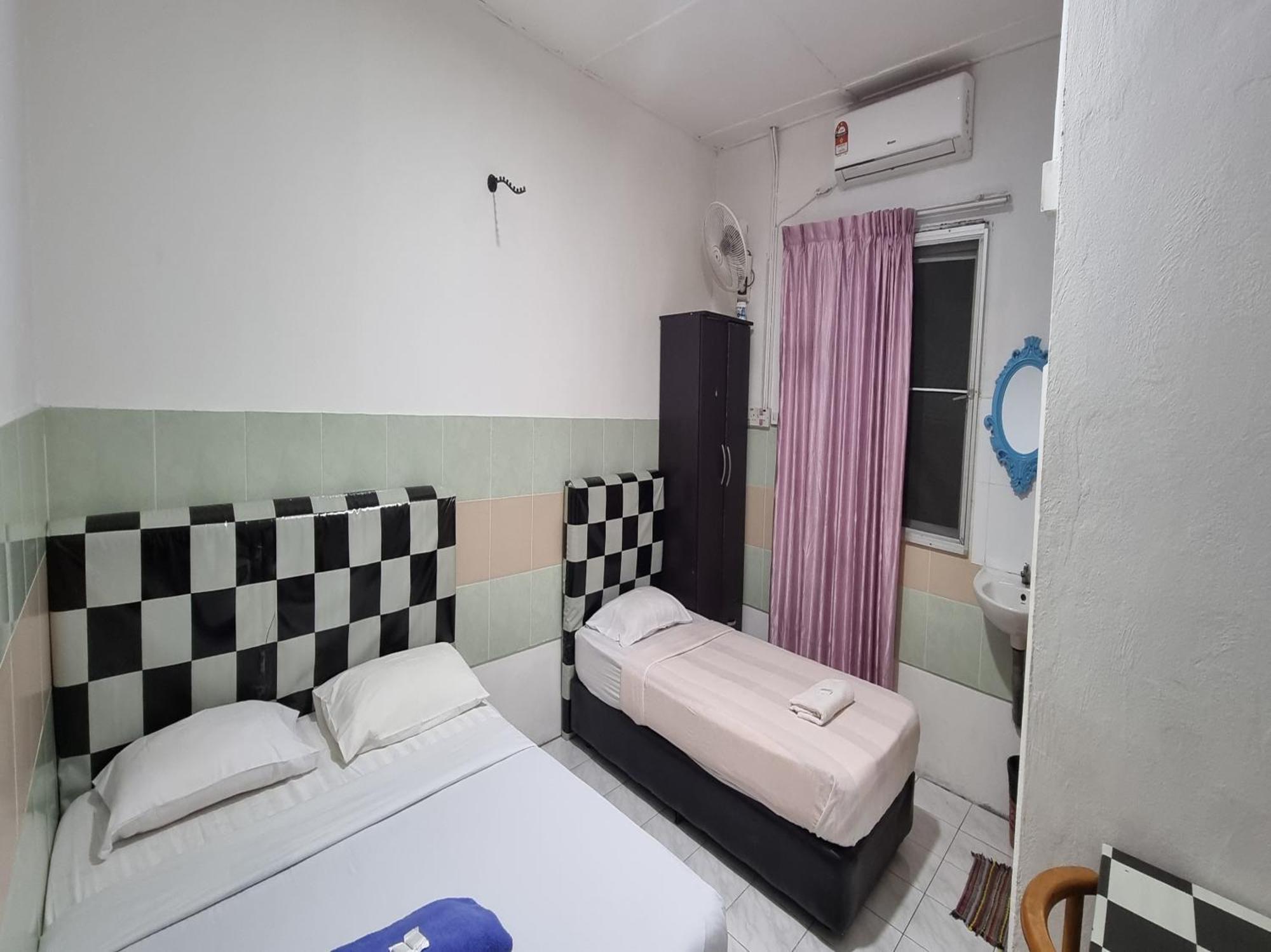 Oyo 90972 Jj Homestay Miri Luaran gambar
