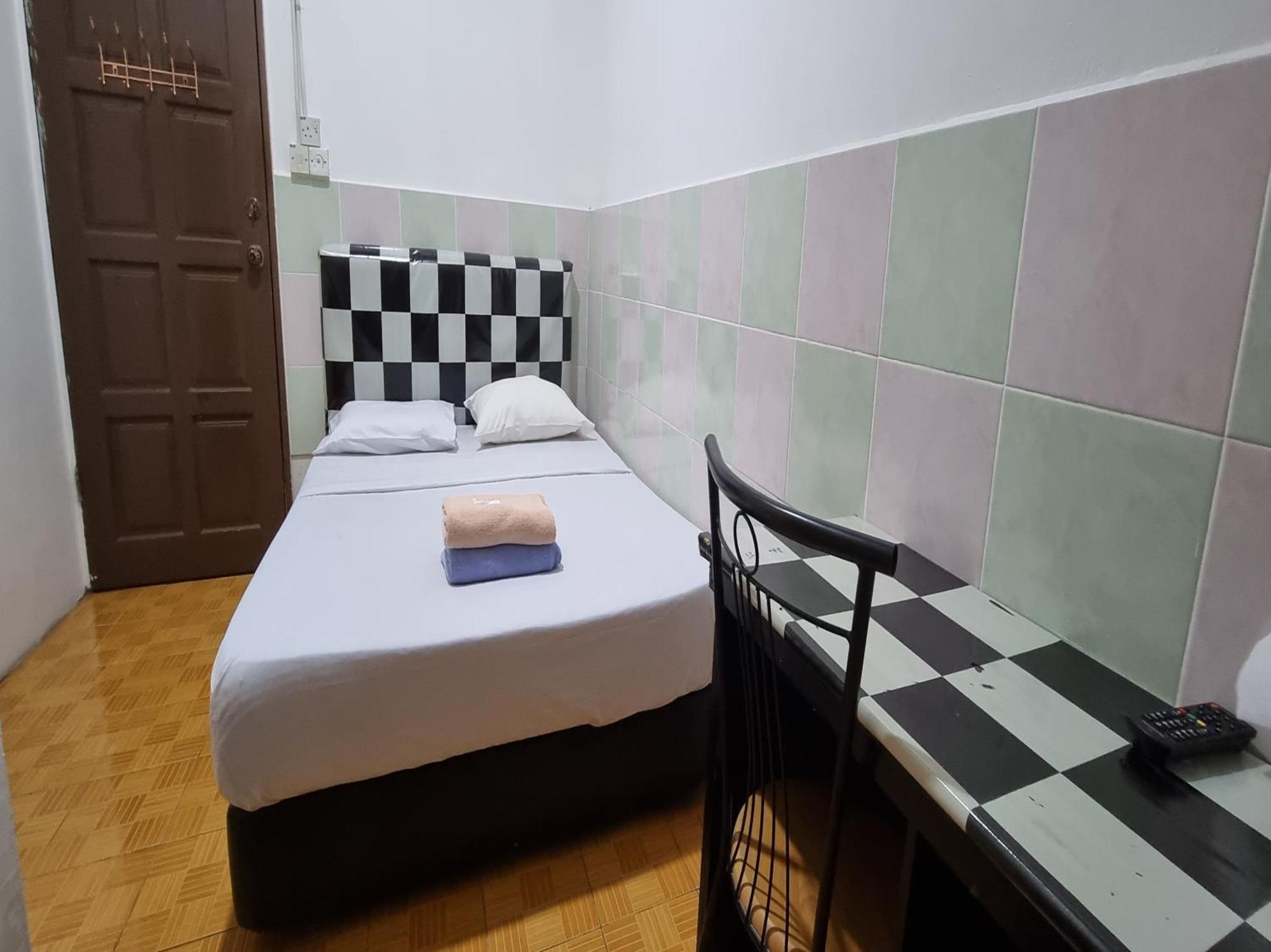 Oyo 90972 Jj Homestay Miri Luaran gambar