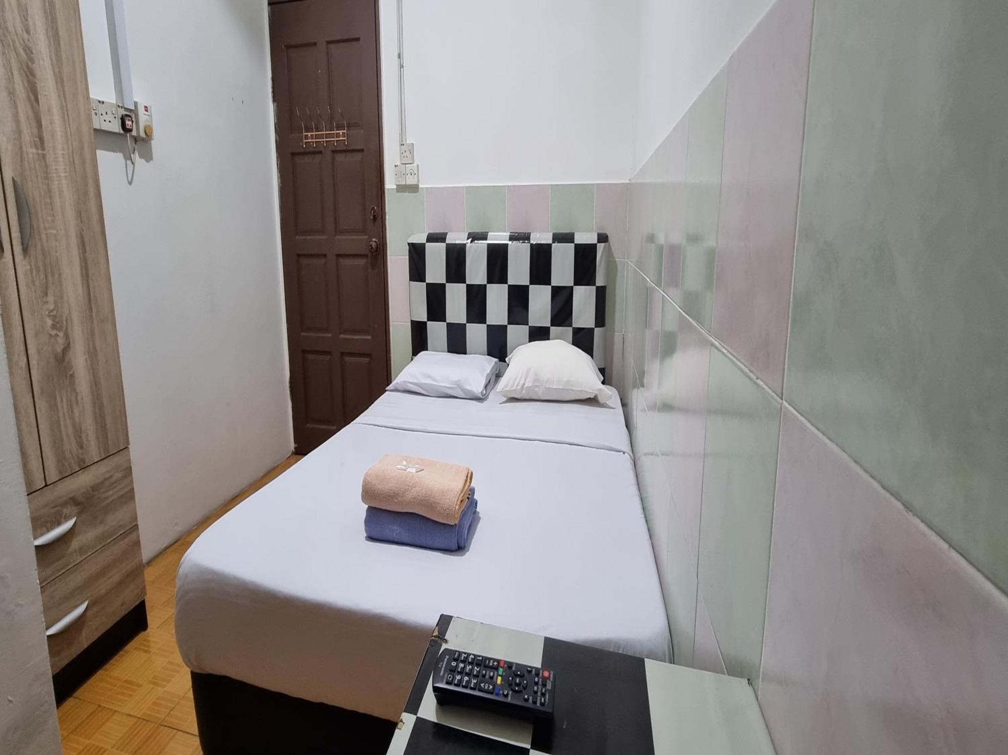 Oyo 90972 Jj Homestay Miri Luaran gambar