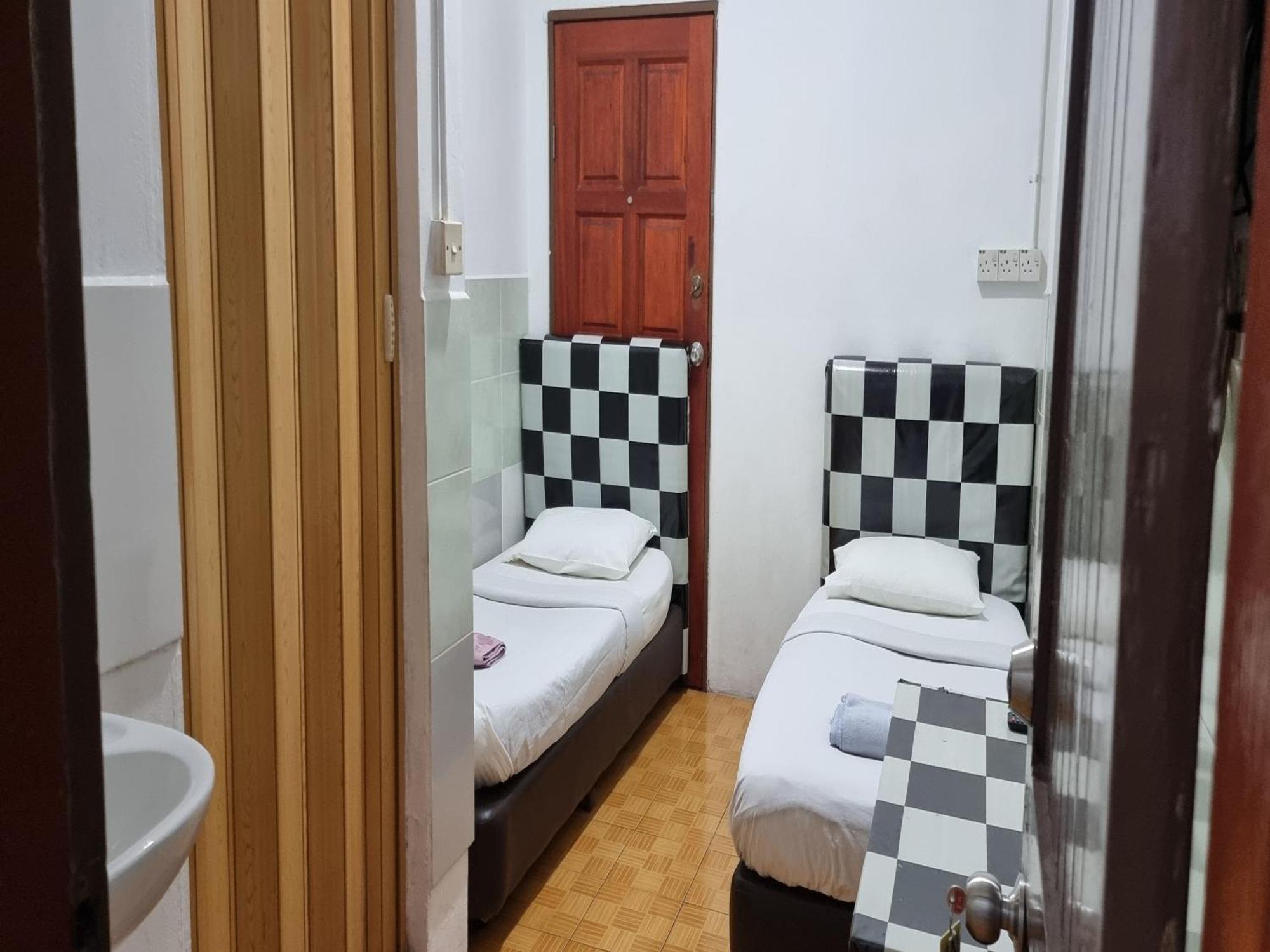 Oyo 90972 Jj Homestay Miri Luaran gambar